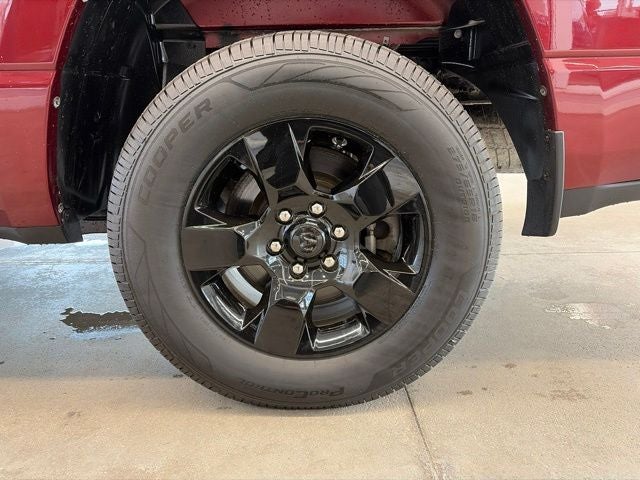 2020 RAM 1500 Big Horn Crew Cab 4x4 5'7' Box