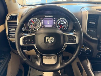2020 RAM 1500 Big Horn Quad Cab 4x4 6'4' Box