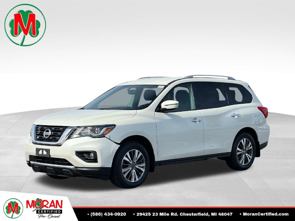 2017 Nissan Pathfinder SV