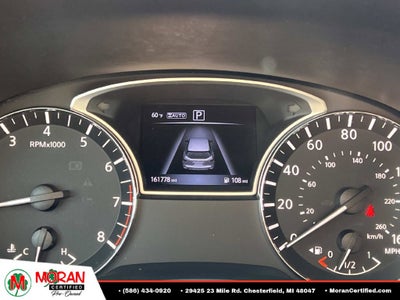 2017 Nissan Pathfinder SV