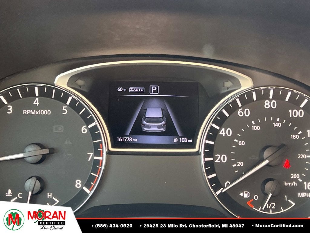 2017 Nissan Pathfinder SV