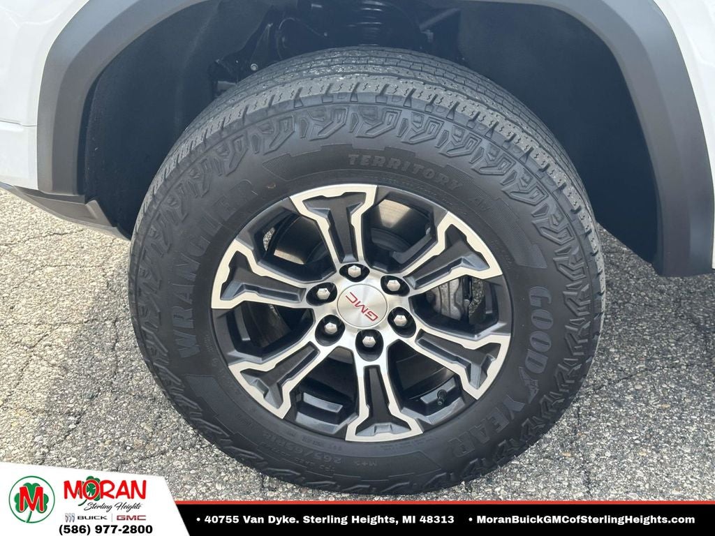 2023 GMC Canyon AT4