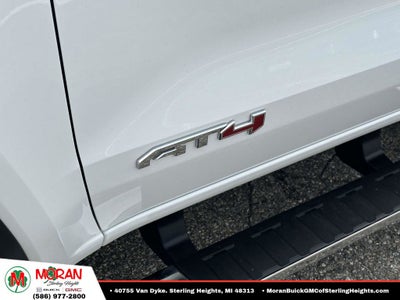2023 GMC Canyon AT4