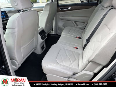 2024 Volkswagen Atlas 2.0T SE w/Technology