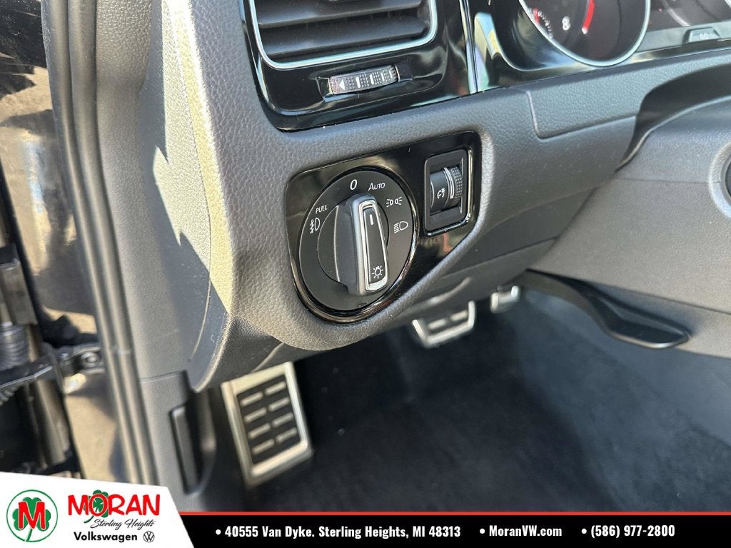 2021 Volkswagen Golf GTI 2.0T SE