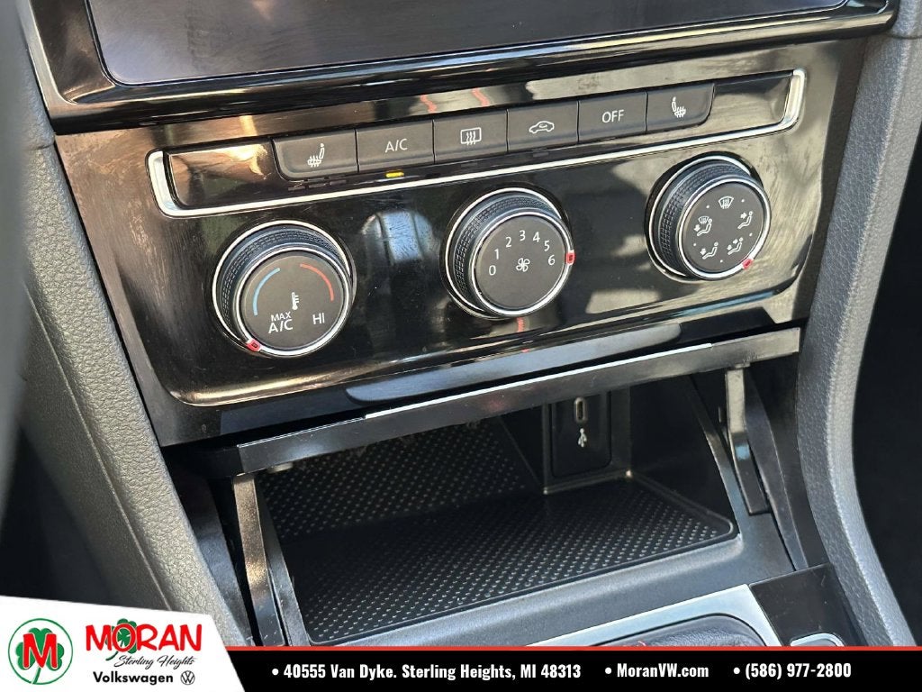 2021 Volkswagen Golf GTI 2.0T SE
