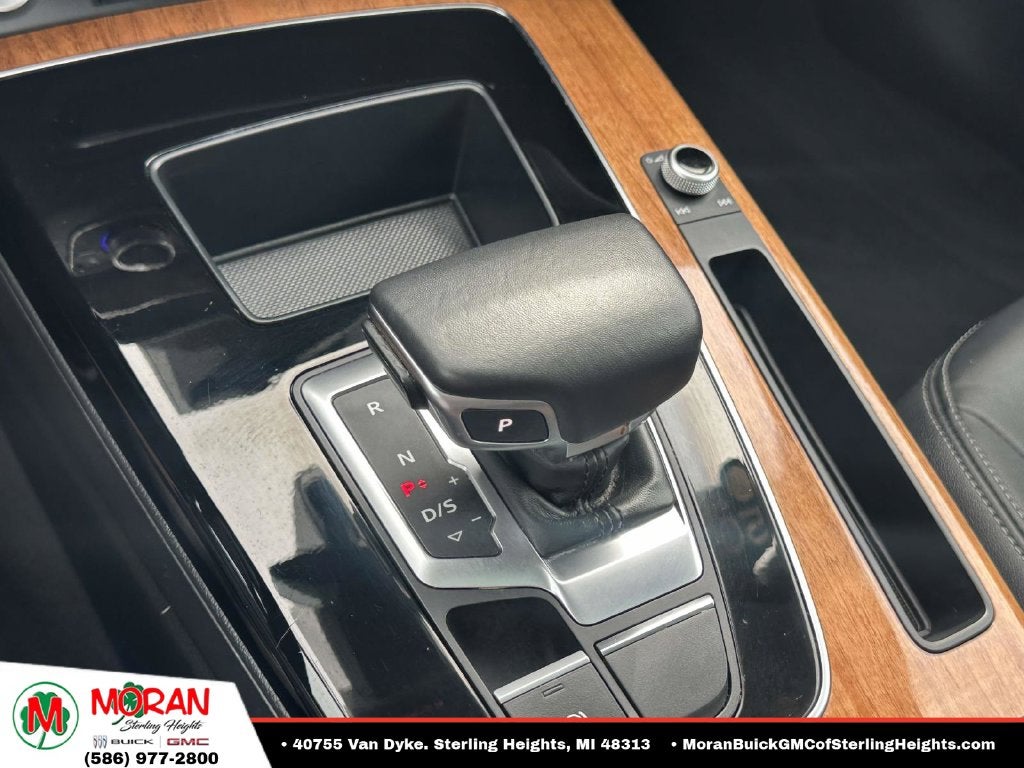 2023 Audi Q5 45 S line Premium quattro